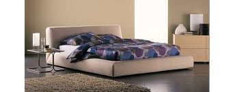 Bold Bed by Flou