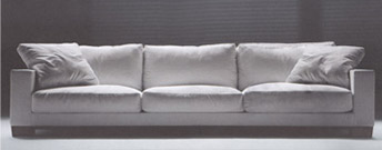 Status 02 Sofa by Flexform